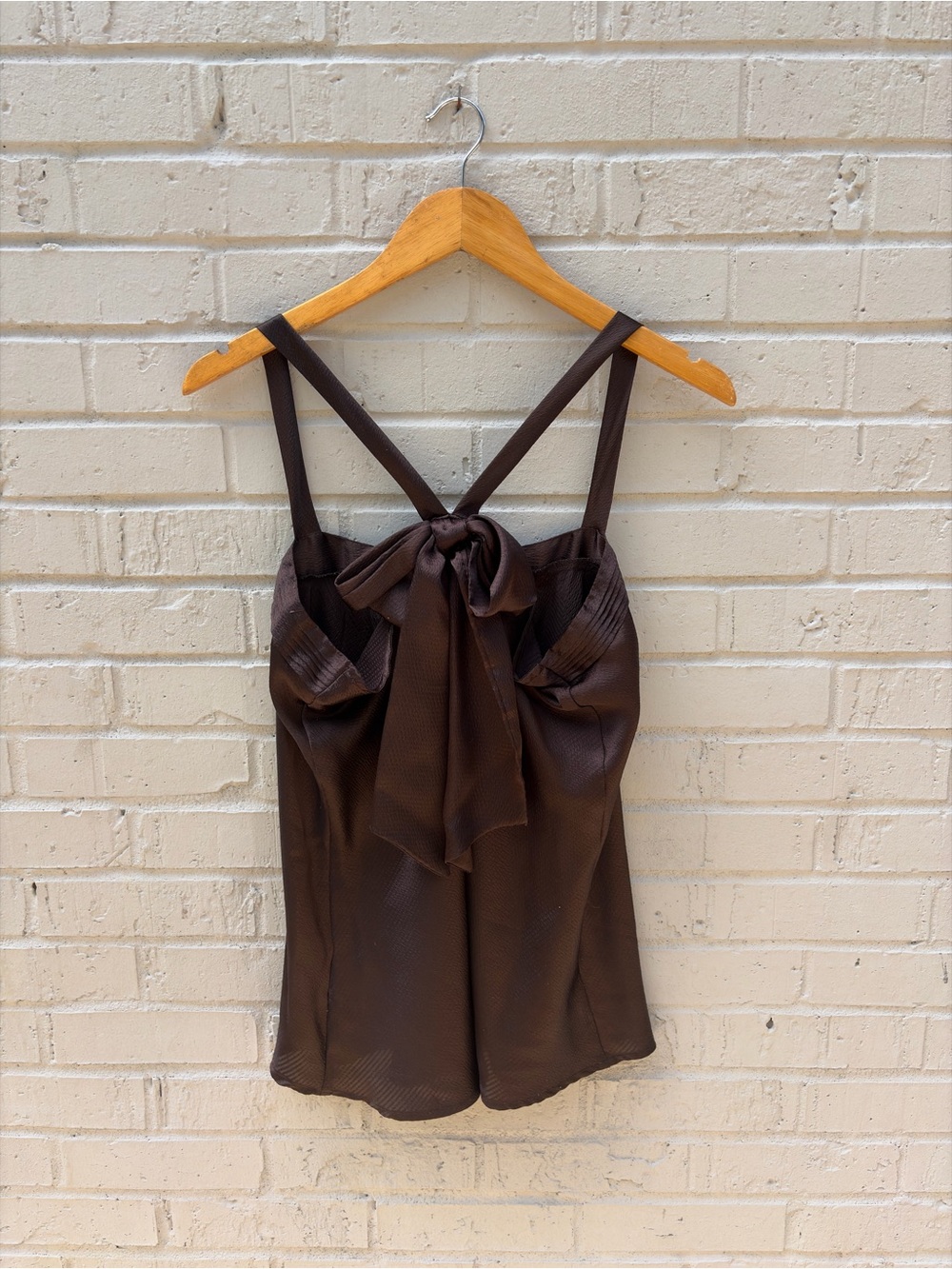 Vintage Y2K Sleeveless Bow-back Satin Cami Top — Brown
